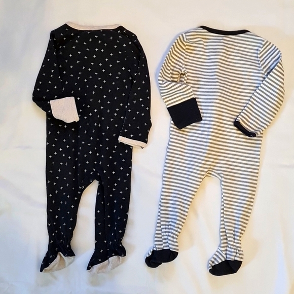 Bundle Cloud Island Onesie 6-9M Unisex, Flip over mitten, Top down zipper, EUC - Picture 2 of 3
